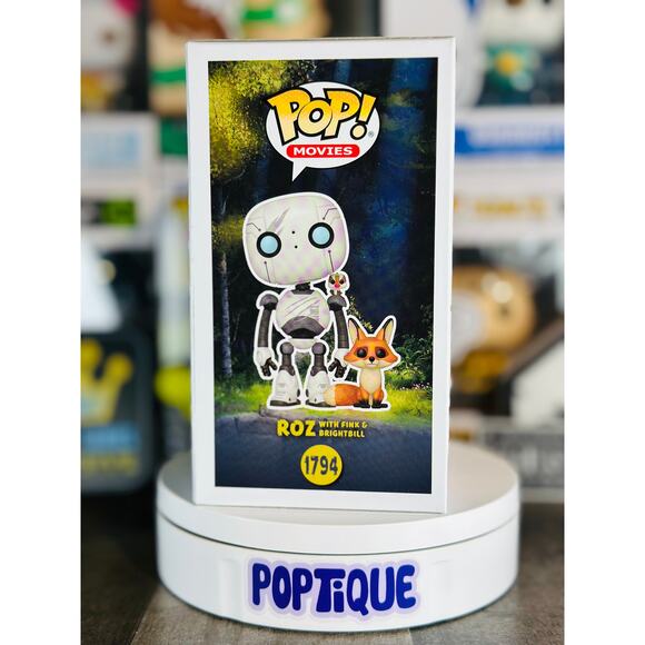 The Wild Robot Roz with Fink and Brightbill Funko Pop! #1794 - Picture 4 of 6